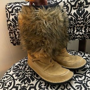 Moccasin Sorel Boots